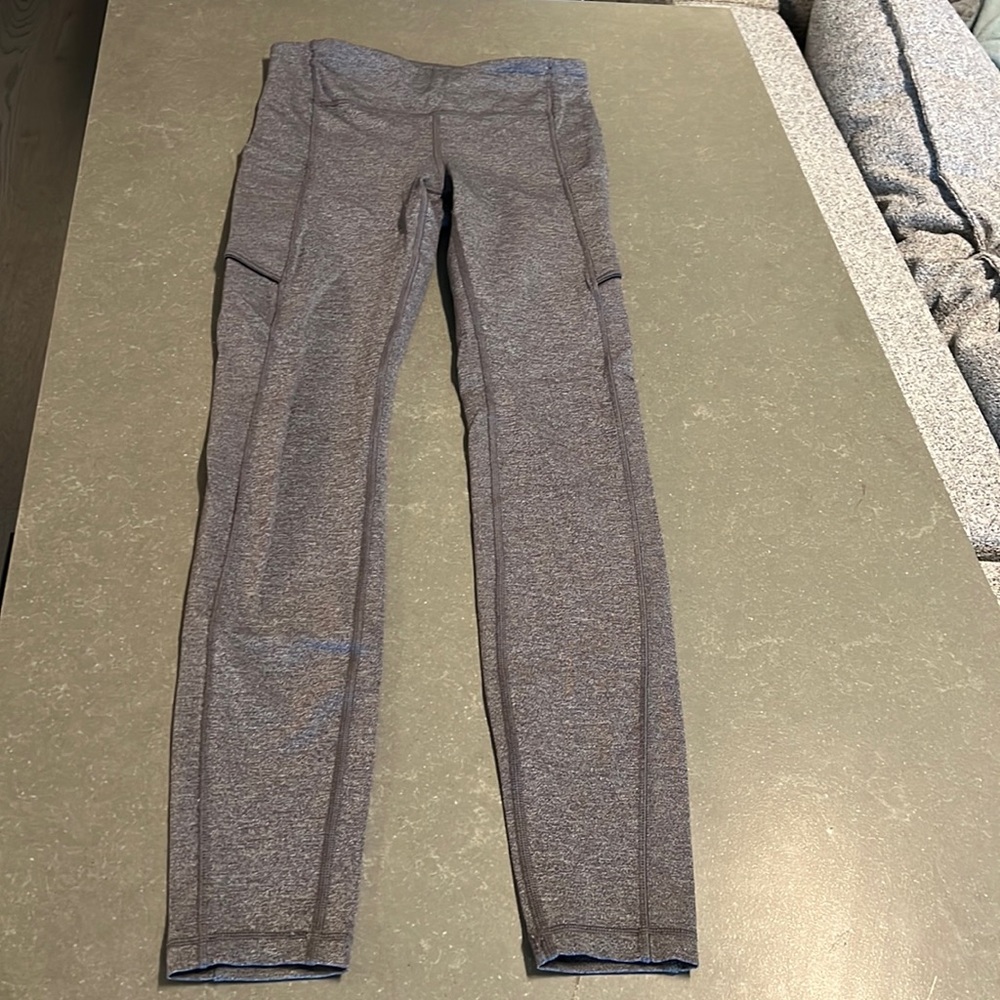 Lululemon leggings with side pockets and back zipper pocket